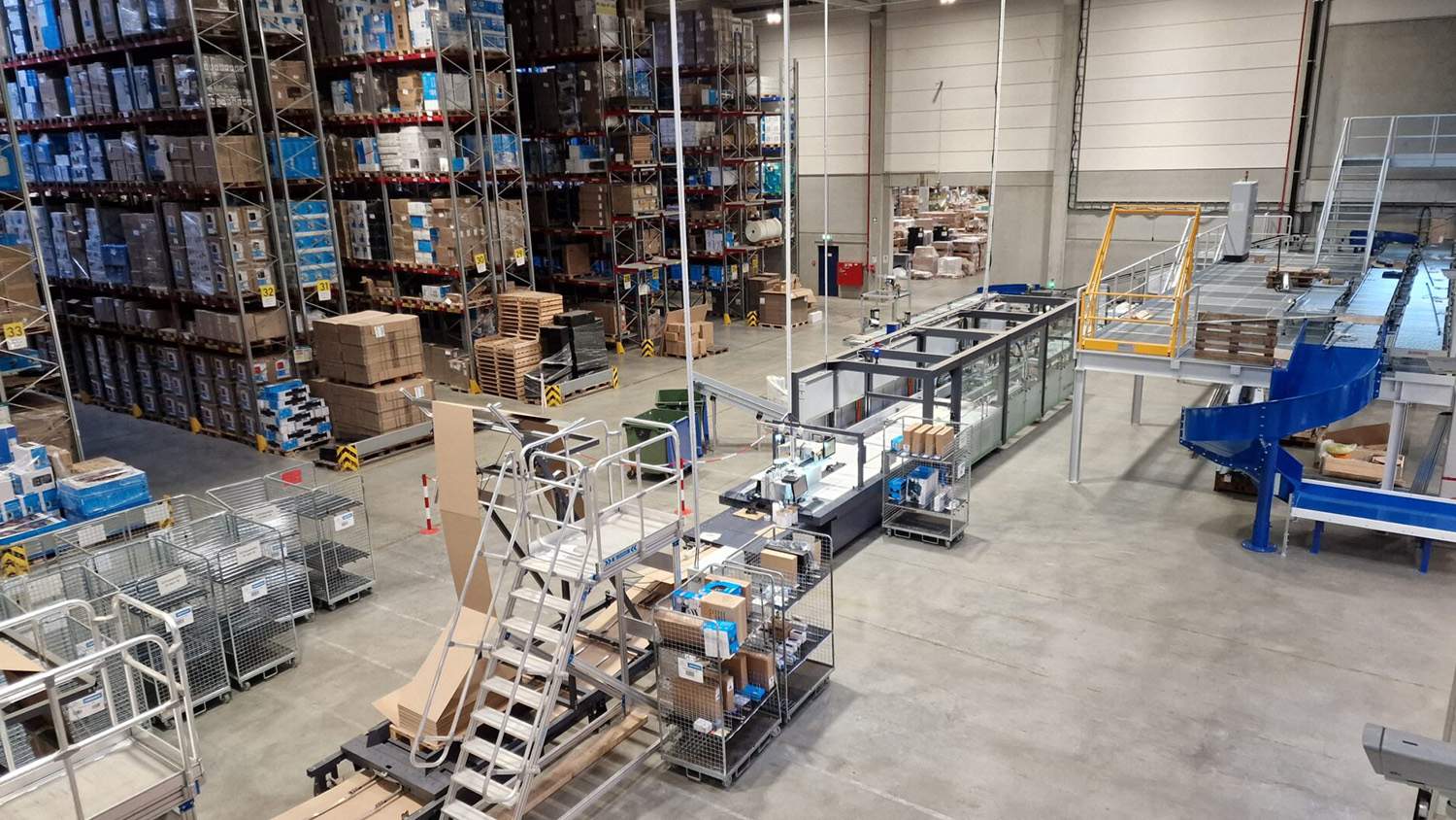 Van Eupen provides sustainable fit-to-size packages for MEDION